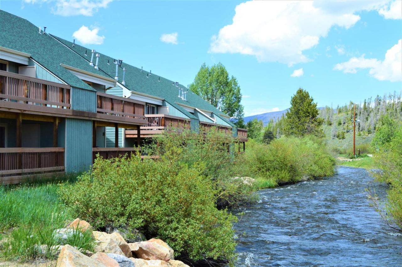 Twin Rivers Fraser Exterior photo